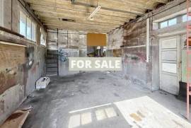 Large Building to Develop, Huge Potential