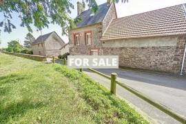Beautiful Detached Cottage with Open View
