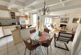Duplex Apartment Facing The Lake With Swimming Pool