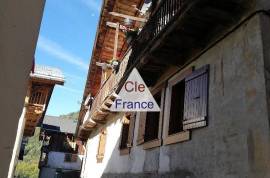 Villard-sur-doron : Ensemble De 3 Appartements