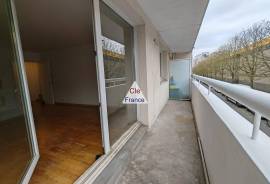 Appartement F5 Au 1er Etage 4 Chambres 2 Parkings