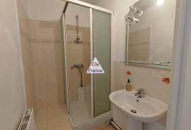 Appartement F5 Au 1er Etage 4 Chambres 2 Parkings