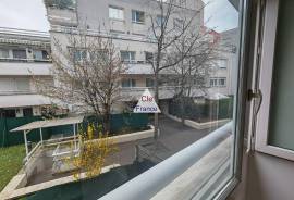 Appartement F5 Au 1er Etage 4 Chambres 2 Parkings