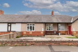 1 bedroom, Terraced bungalow for sale