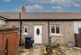 1 bedroom, Terraced bungalow for sale