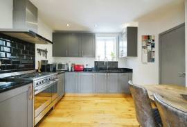 2 bedroom, Barn Conversion for sale