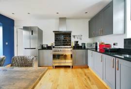 2 bedroom, Barn Conversion for sale