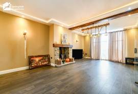 5 bedroom, Barn Conversion for sale