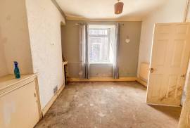 3 bedroom, Terraced House for sale