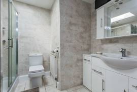 3 bedroom, Bungalow for sale