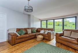 3 bedroom, Bungalow for sale
