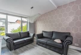 3 bedroom, Bungalow for sale