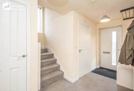 3 bedroom, Detached house for sale