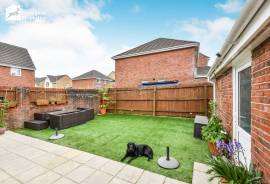 4 bedroom, Detached house for sale