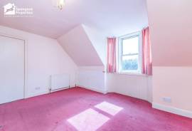 3 bedroom, End of terrace house for sale