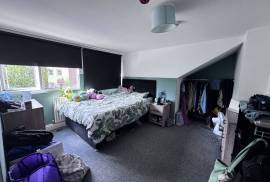 5 bedroom, Terraced House for sale