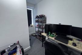 5 bedroom, Terraced House for sale