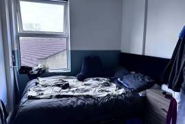 5 bedroom, Terraced House for sale