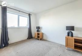4 bedroom, Detached house for sale