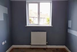 3 bedroom, Semi-detached house for sale
