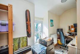 4 bedroom, Detached house for sale