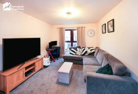 2 bedroom, Ground floor flat for sale
