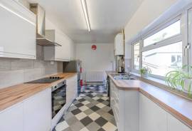 3 bedroom, End of terrace house for sale