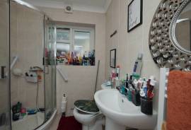 2 bedroom, Bungalow for sale