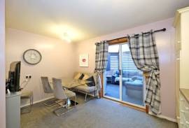 2 bedroom, Terraced House for sale
