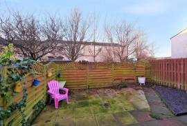 2 bedroom, Terraced House for sale