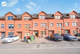 5 bedroom, Terraced House for sale