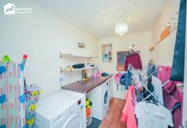5 bedroom, Terraced House for sale