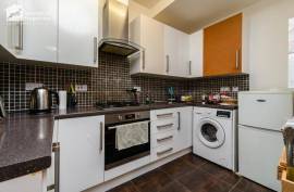 2 bedroom, Ground floor flat for sale