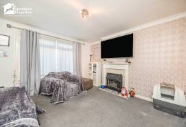 2 bedroom, Terraced House for sale