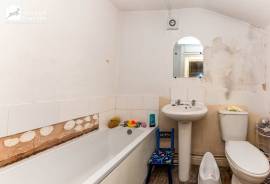 3 bedroom, Terraced House for sale