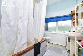 4 bedroom, Terraced House for sale