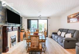 3 bedroom, Terraced House for sale