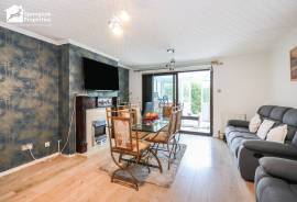 3 bedroom, Terraced House for sale