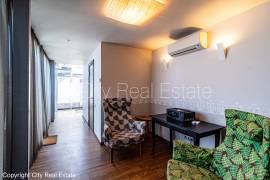 Apartment for rent in Riga, 195.00m2