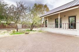 Detached house for rent in Riga, 45.00m2