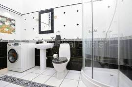 Apartment for sale in Riga, 175.00m2