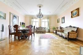 Apartment for sale in Riga, 175.00m2