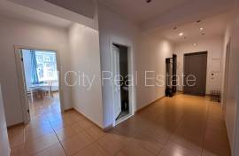 Apartment for rent in Riga, 95.00m2