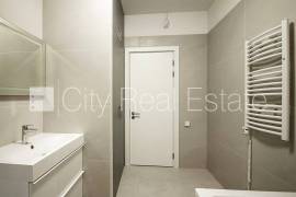 Apartment for rent in Jurmala, 174.60m2