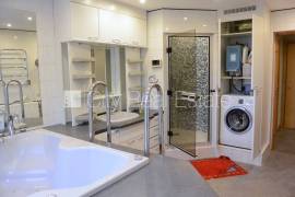 Apartment for sale in Riga, 175.00m2
