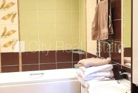 Detached house for sale in Jurmala, 450.00m2