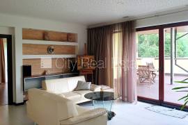 Detached house for sale in Jurmala, 450.00m2