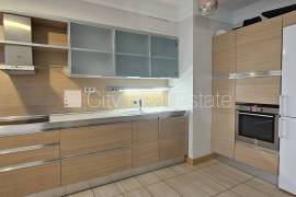 Apartment for rent in Riga, 92.00m2