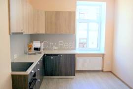 Apartment for rent in Riga, 124.00m2