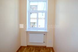 Apartment for rent in Riga, 124.00m2